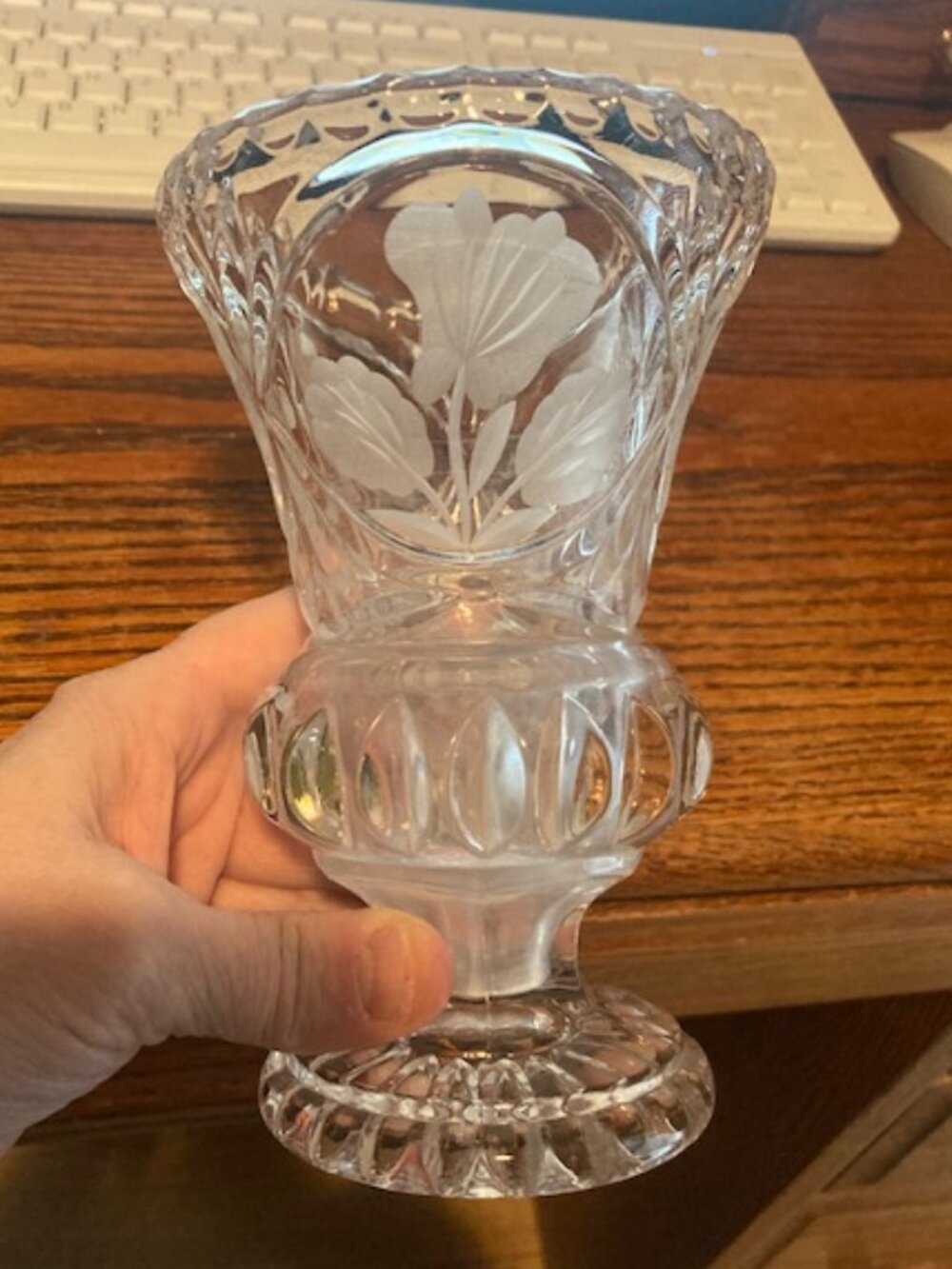 Lead Crystal Vase ~ Great gift idea !